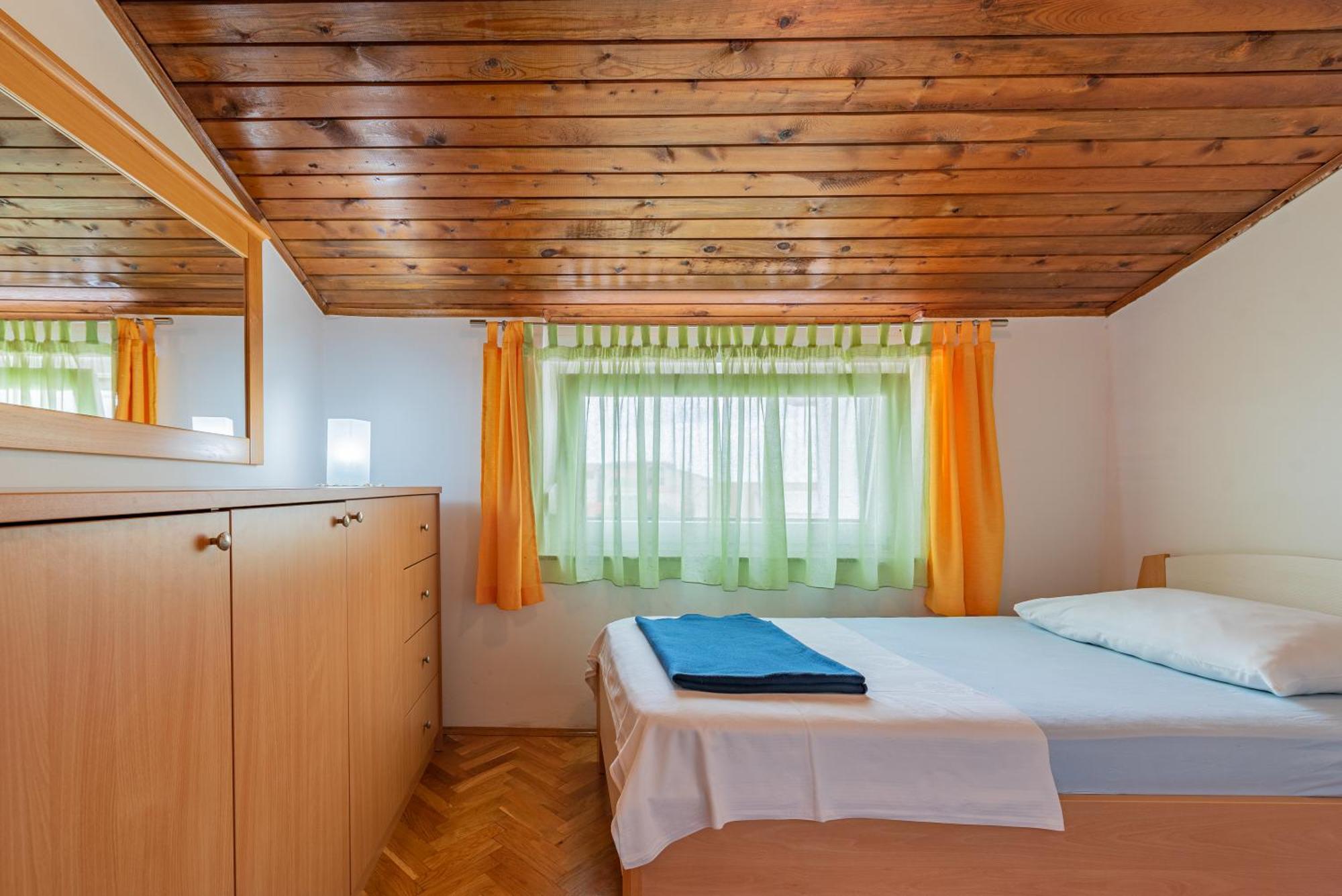 Apartamento Haus Toni Ražanac Exterior foto