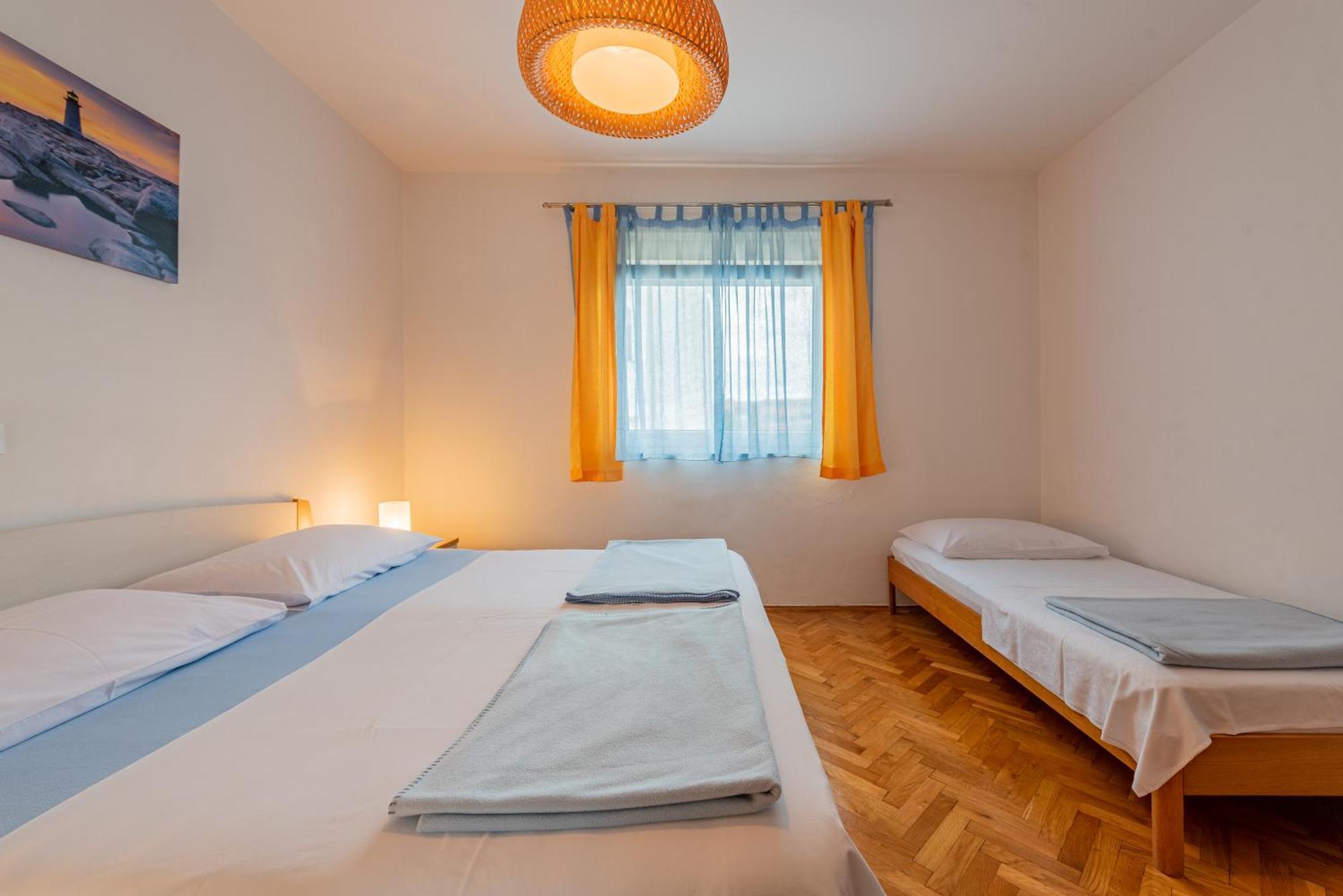 Apartamento Haus Toni Ražanac Exterior foto