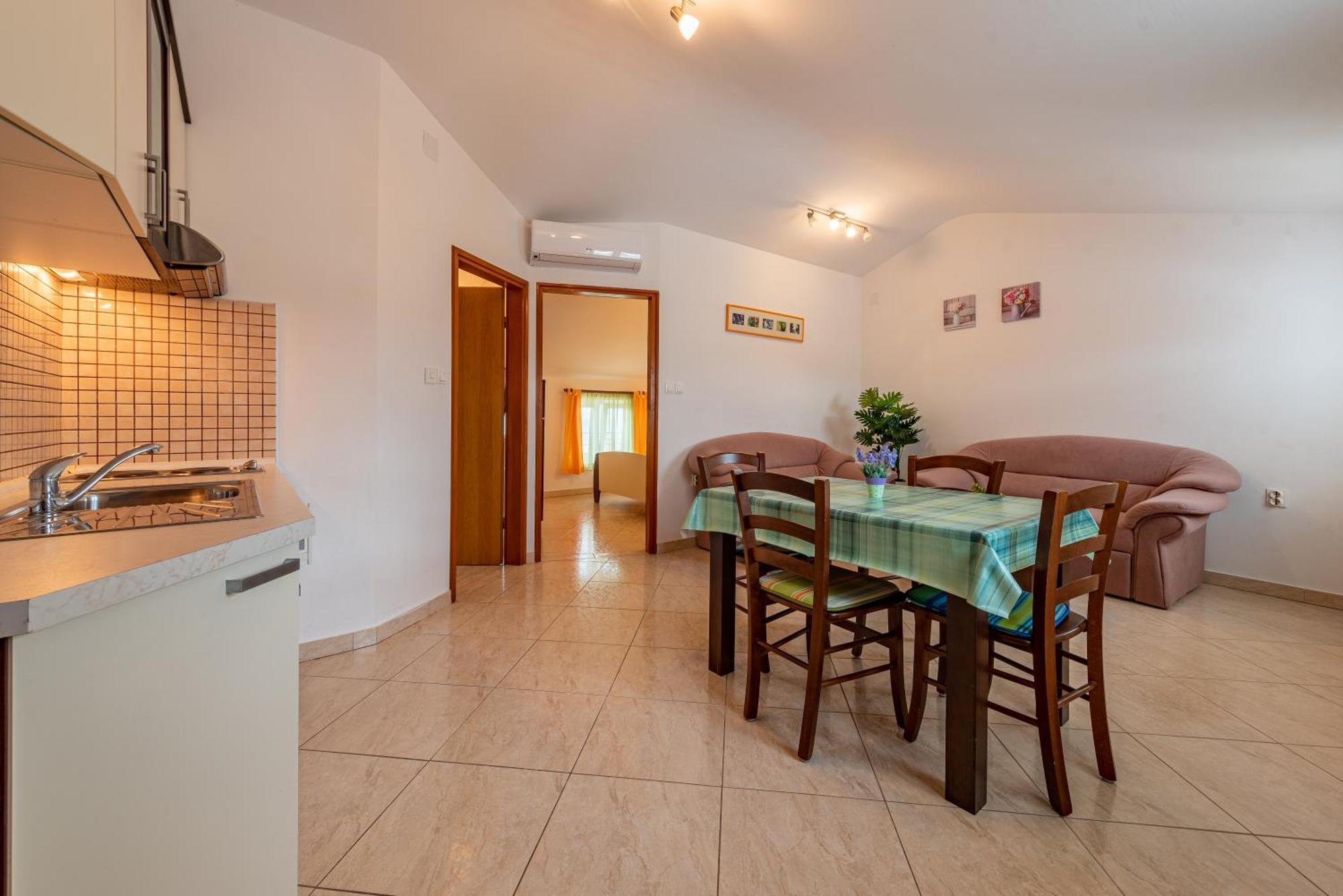 Apartamento Haus Toni Ražanac Exterior foto