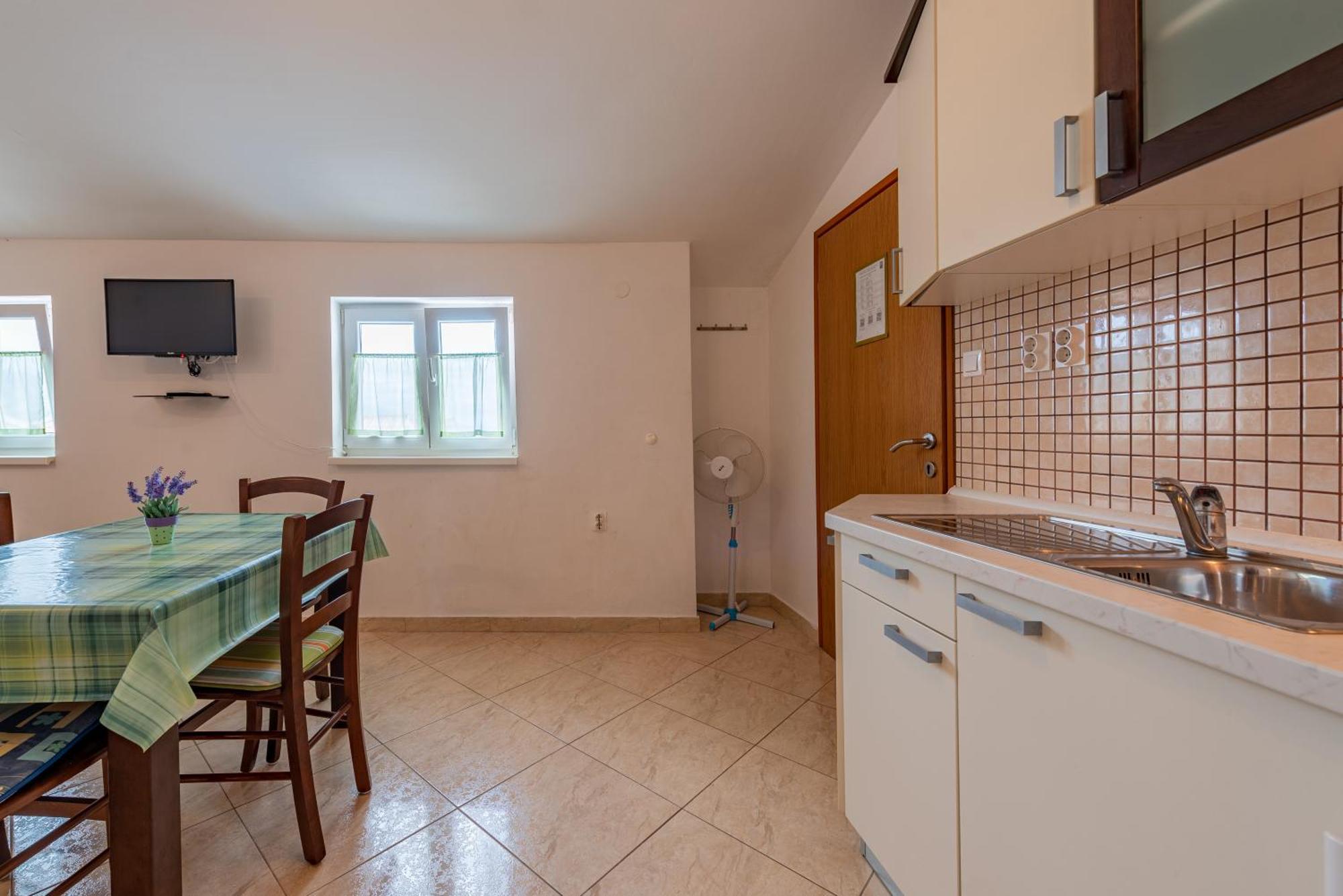 Apartamento Haus Toni Ražanac Exterior foto